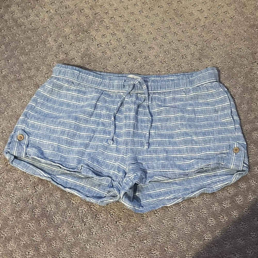 SO blue beachy striped shorts